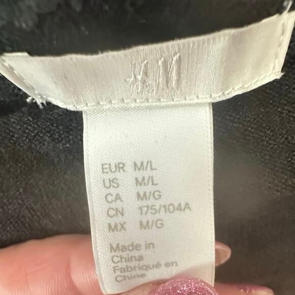 H&M Oversized Open Front Cardigan Sz. M/L - Picture 5 of 5